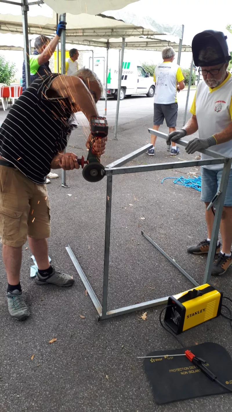 062ef940-e5ab-447c-bd35-6718b8387e9e